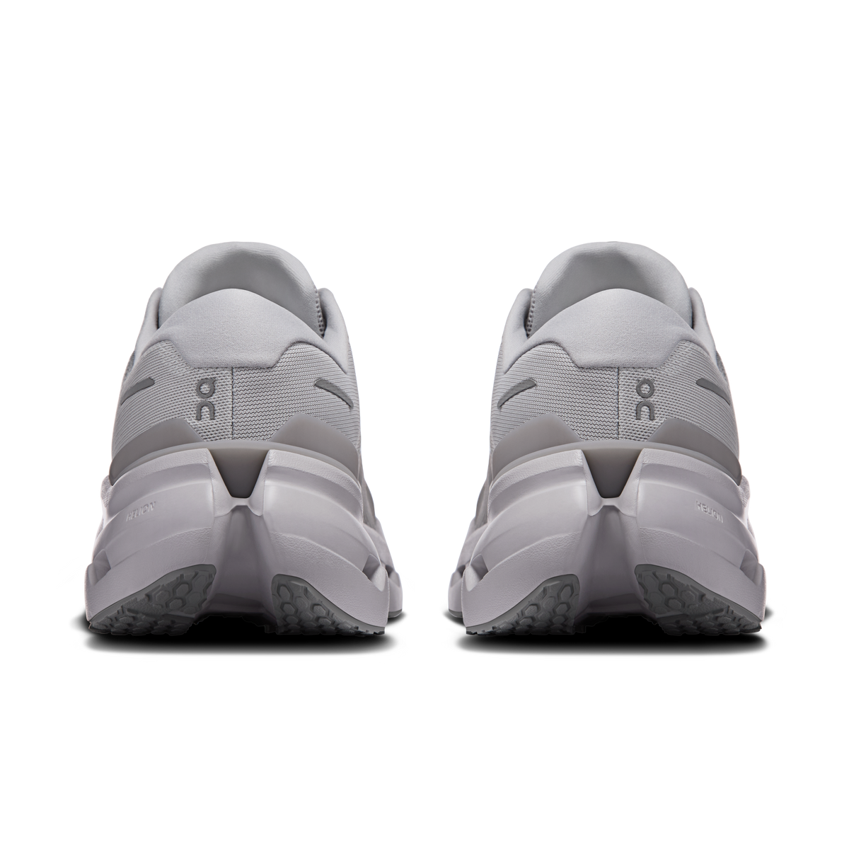 On Running Men's Cloudrunner 3 in Glacier/Alloy