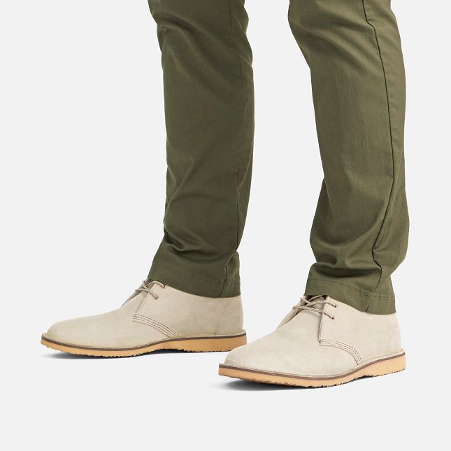 Red Wing Men's Weekender Chukka in White Sand Mohave Leather